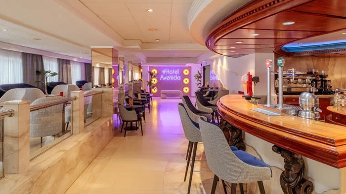 Avenida Hotel
