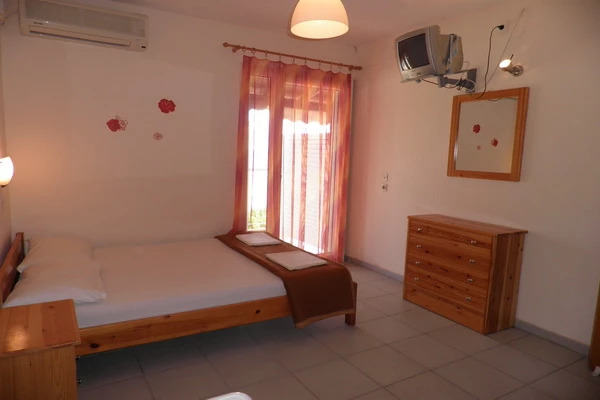 Vila Kipos 2