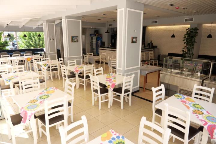 Hotel Alpha