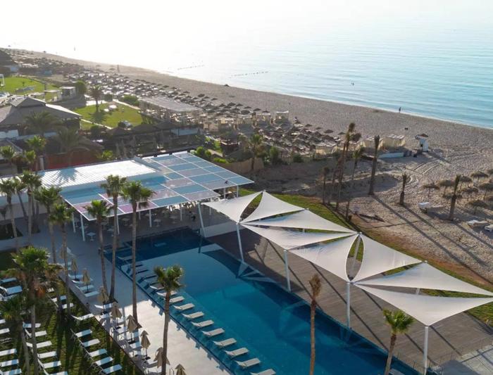 One Resort Premium