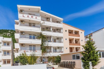 Apartmani Lara
