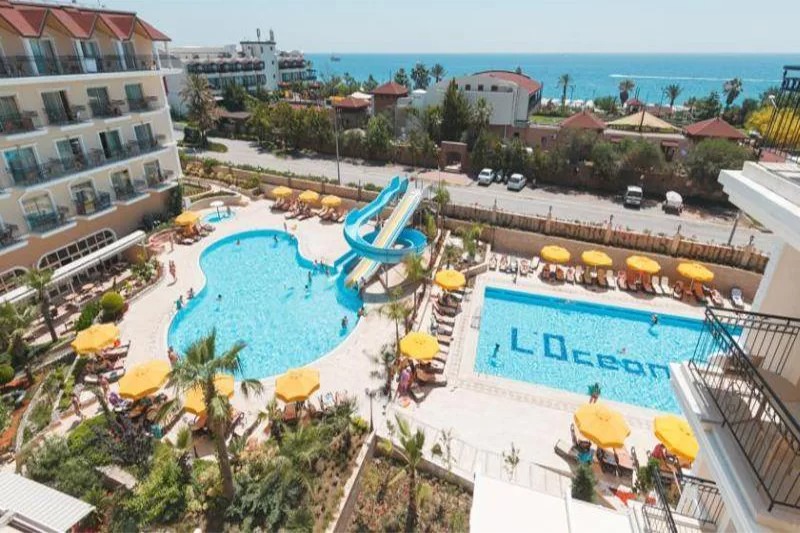 Loceanica Beach Resort Hotel