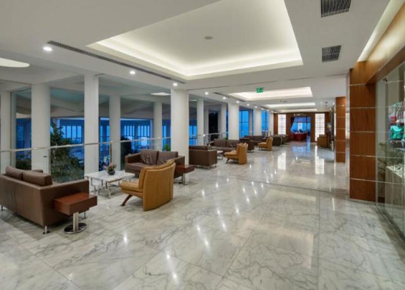 Pine Bay Holiday Resort Hotel