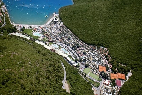 Montažne Hišice Oliva