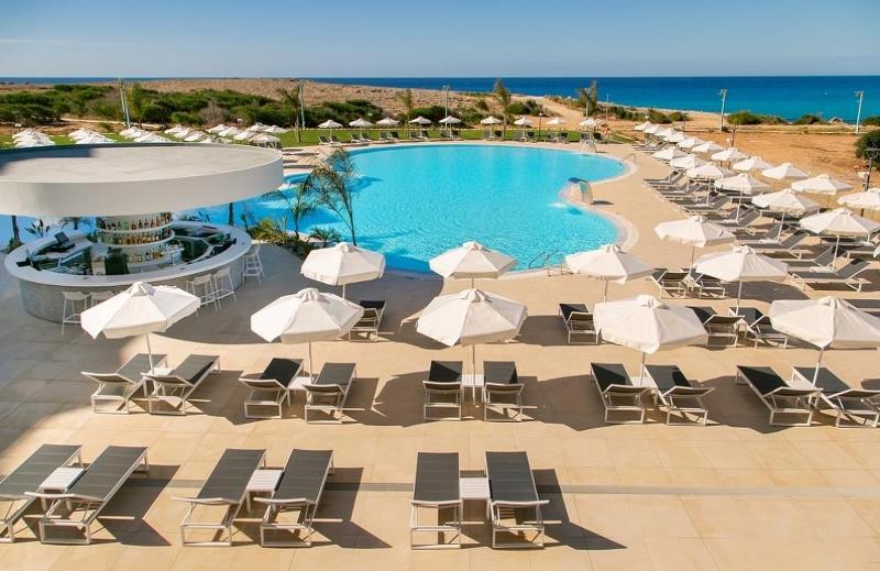 Nissiblu Beach Hotel