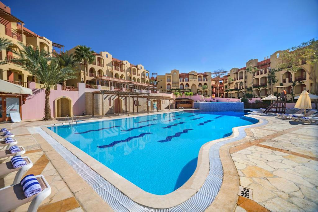  Marina Plaza Hotel Tala Bay