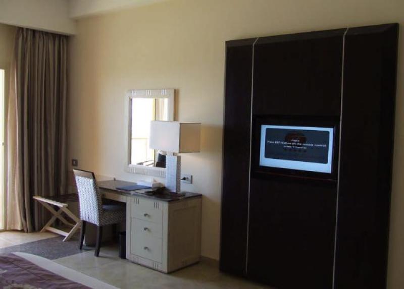 Tropitel Sahl Hasheesh Hotel
