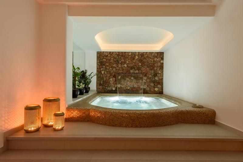 Hotel Antoperla Luxury Hotel & Spa
