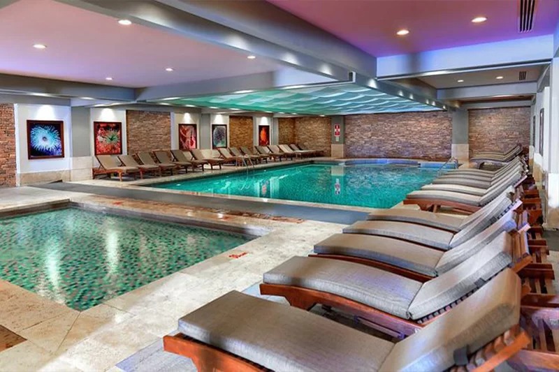 Crystal De Luxe Resort & Spa Hotel