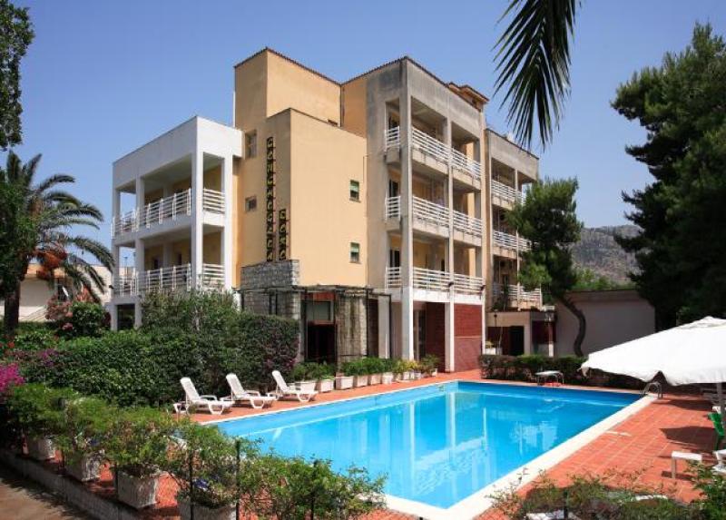 Conchiglia D Oro Hotel