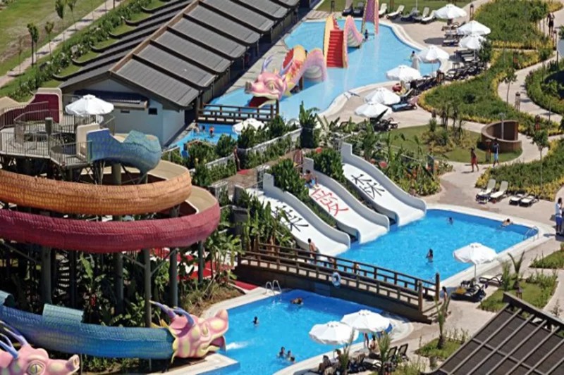 Limak Lara De Luxe Hotel & Resort