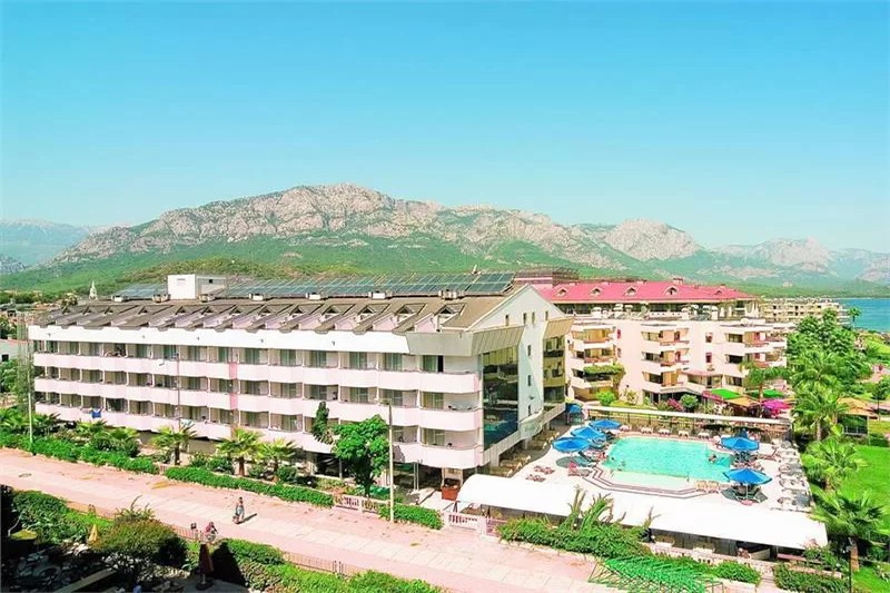 Fame Beach Hotel