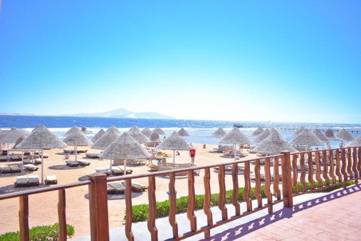 Hotel Parrotel Aqua Park Resort