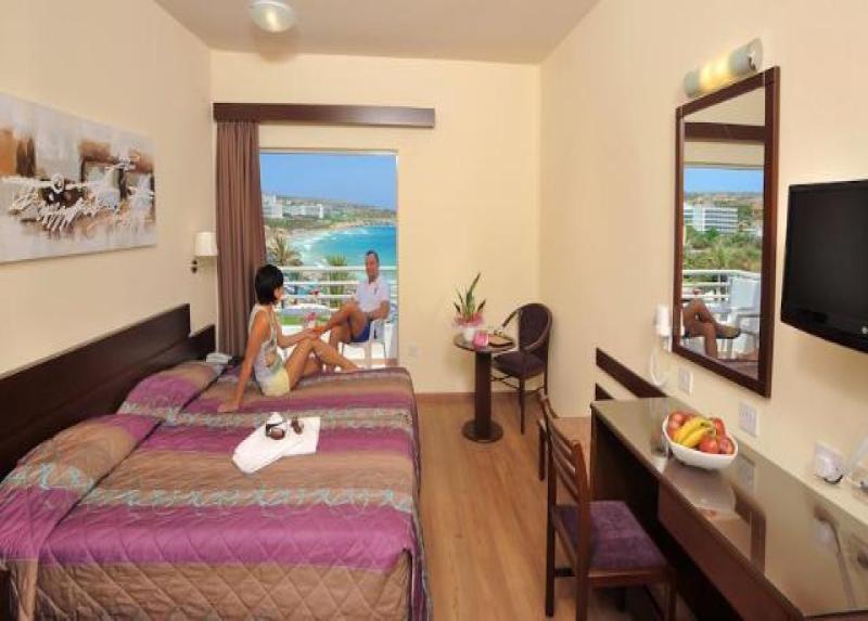 Okeanos Beach Hotel