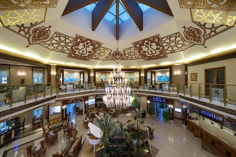 Crystal Paraiso Aqua Collection Hotel