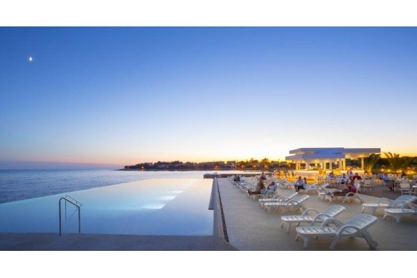 Hotel Aminess Laguna