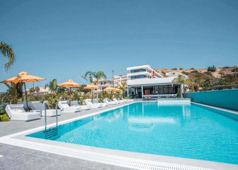 Mazoren Art Hotel
