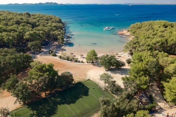 Turističko Naselje Kamp Pine Beach