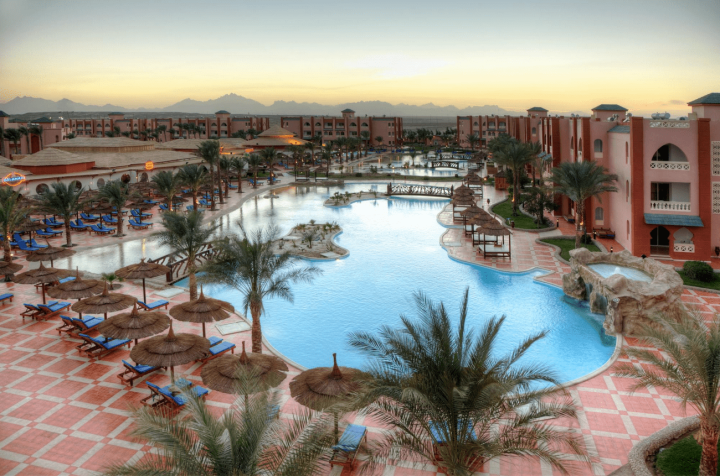 Pick Albatros Aqua Vista Resort