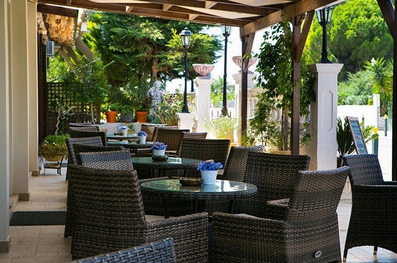 Irilena Hotel