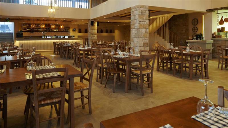 Melpo Antia Hotel and Suites