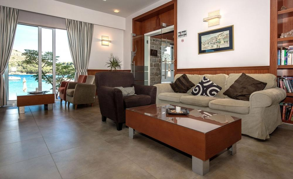 Hotel Minoa