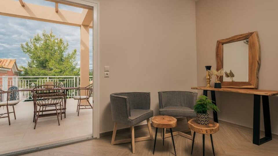 Aeolos Boutique Hotel & Suites
