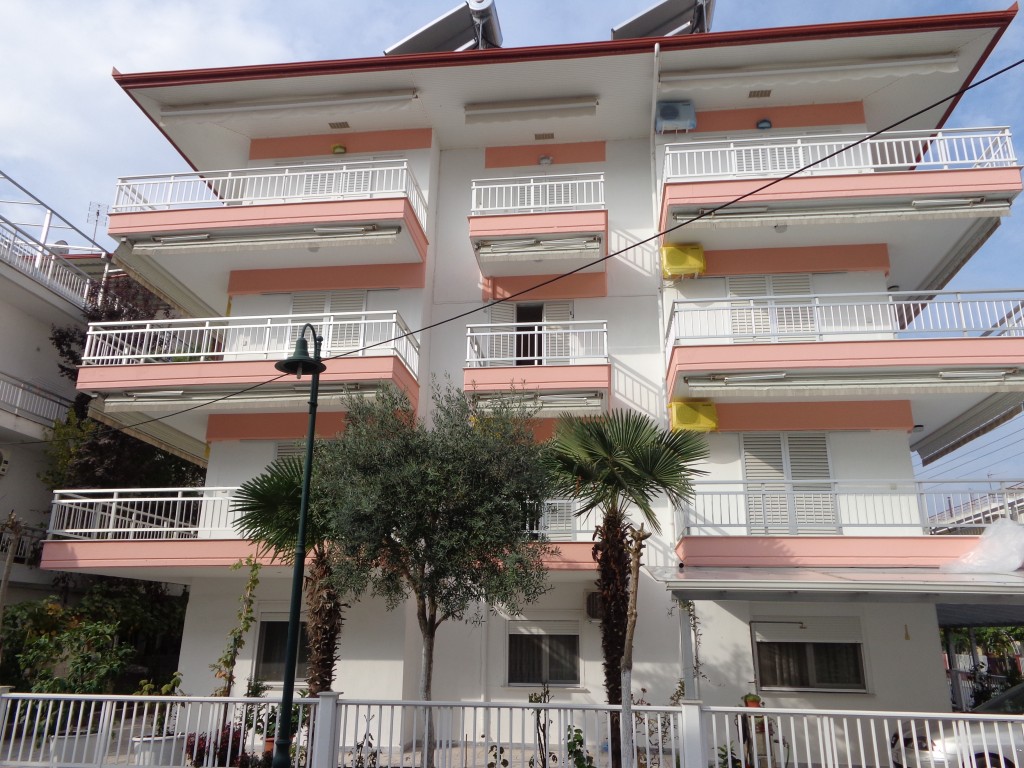 Apartmani Athina ex Saris