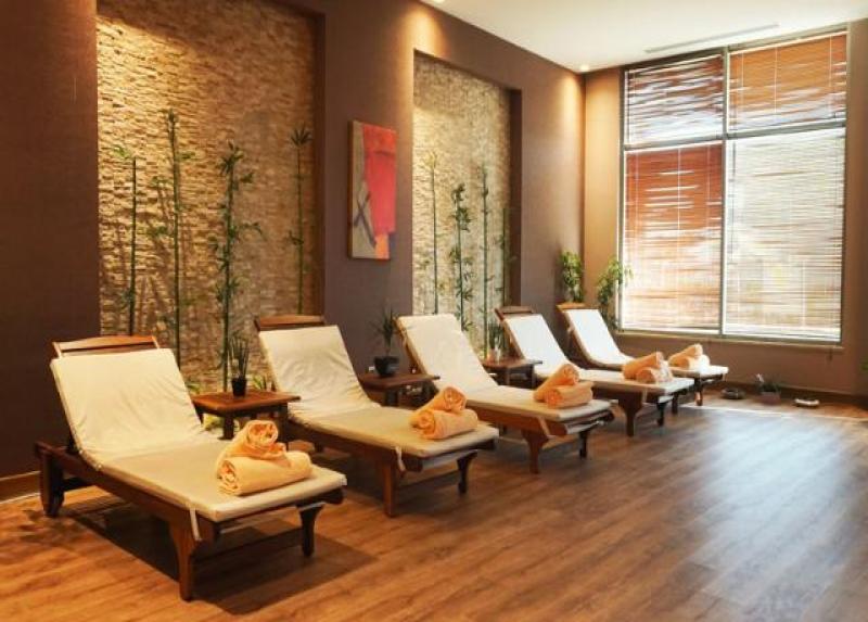 Aquasis De Luxe Resort & Spa Hotel