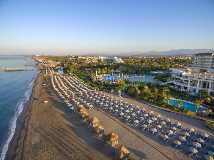 Starlight Resort
