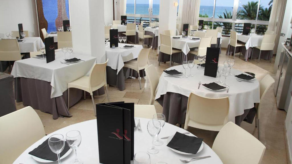 Albahia Hotel