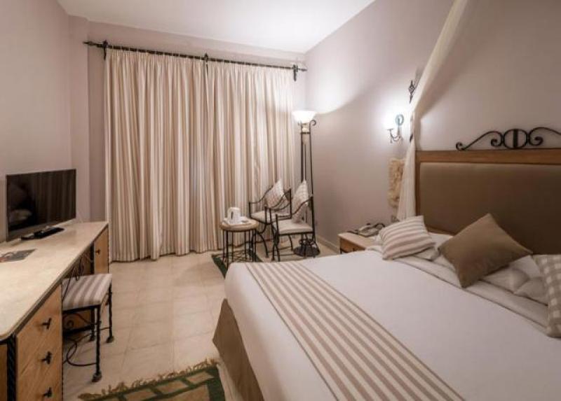 Sunny Days Resort Spa & Aqua Park (Ex Sunny Days El Palacio) Hotel