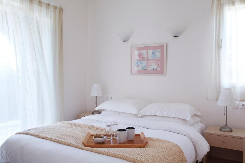 Kedros Villa & Suites