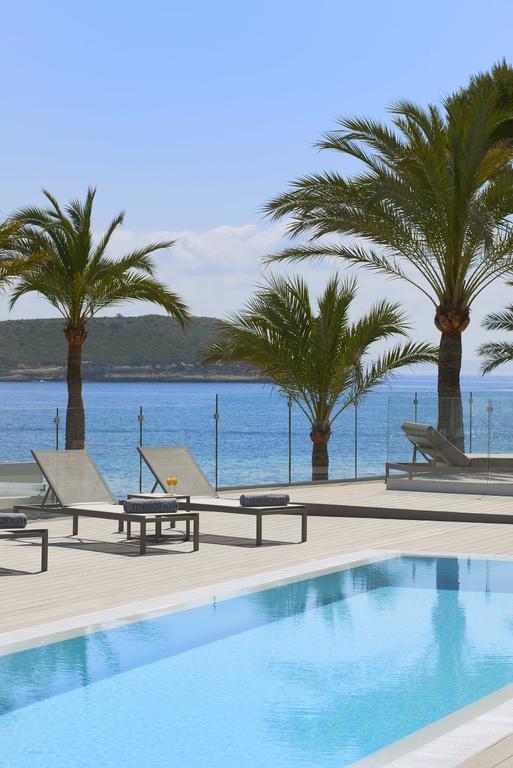 Melvia Calvia Beach
