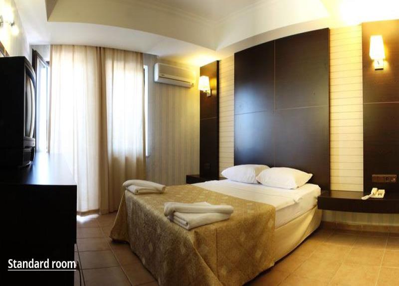 Club Munamar Beach Resort Hotel