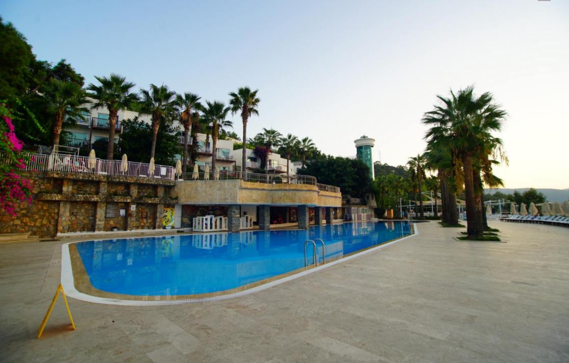 Blue Dreams Resort