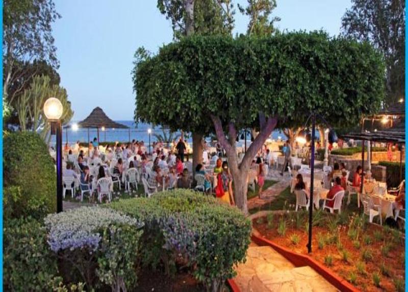 Poseidonia Beach Hotel