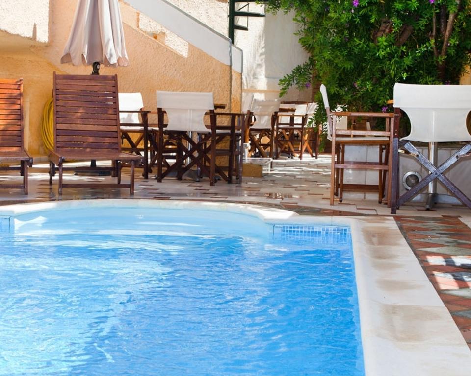 Thymis Home Hotel