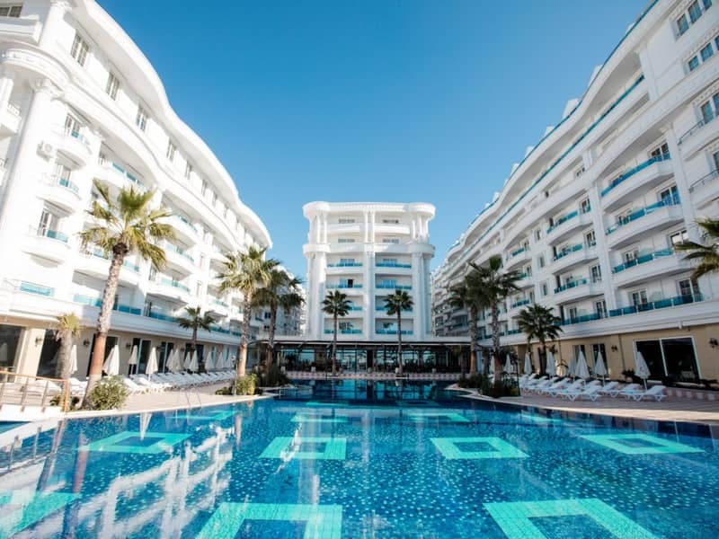 Hotel Fafa Premium