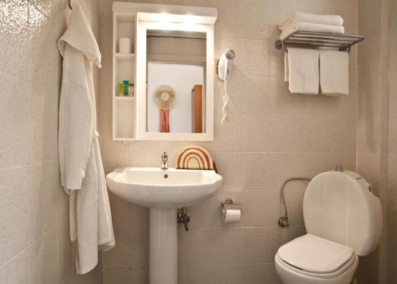 Acrotel Elea Beach Hotel