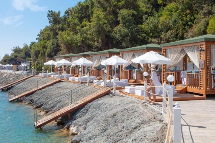 Mylome Luxury Hotel & Resort