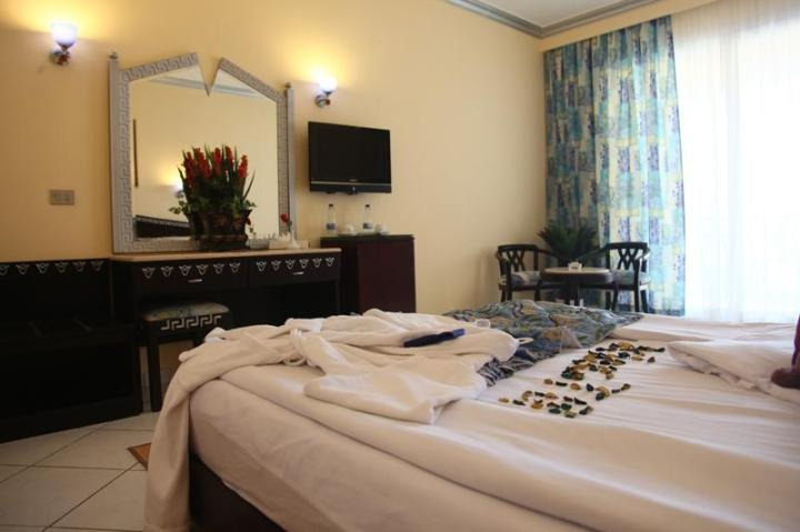 King Tut Aqua Park Resort