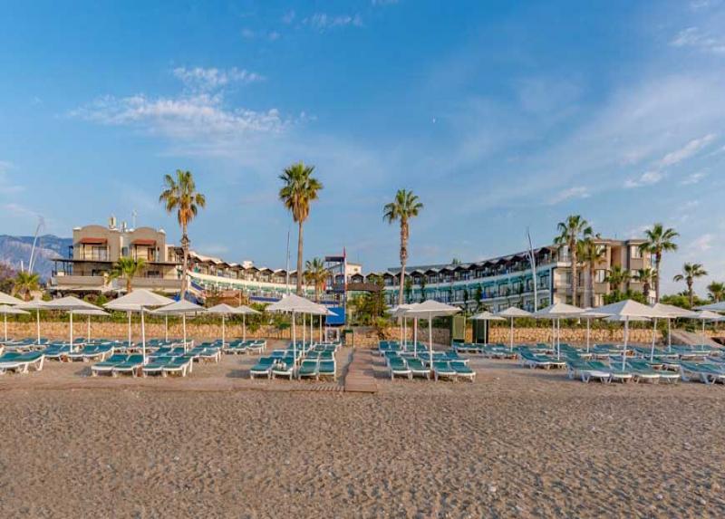 Armas Labada Hotel
