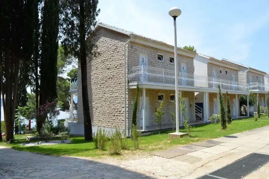 Vila Bellevue Maradiso Village