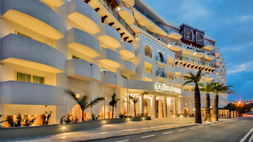 DB San Antonio Hotel and Spa