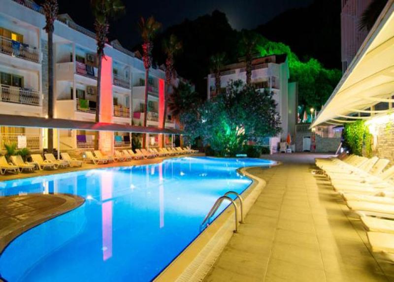 Mirage World Hotel