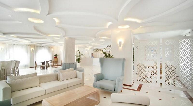 Santorini Palace