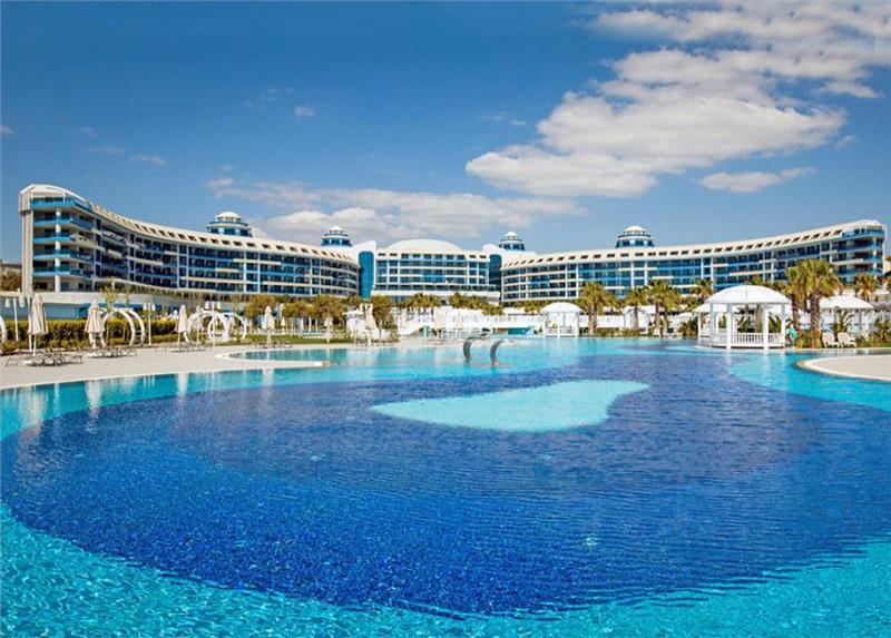 Sueno Hotels Deluxe Belek Hotel