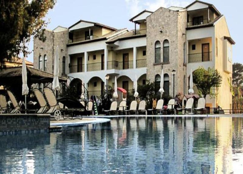 Lesse Hotel