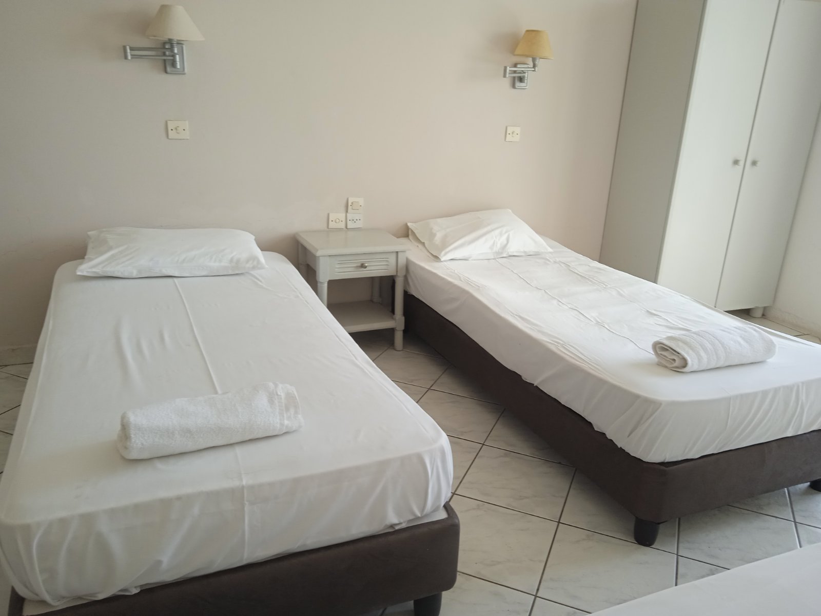 LG Apartments